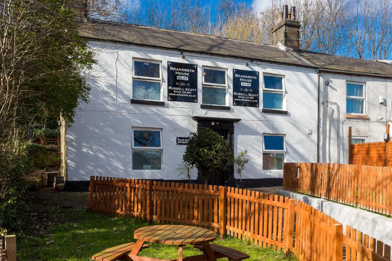 Russell Scott Backpackers - Sheffield Hostel Buitenkant foto