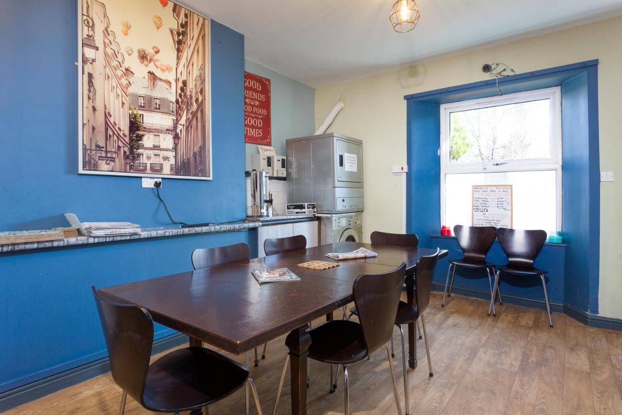 Russell Scott Backpackers - Sheffield Hostel Buitenkant foto