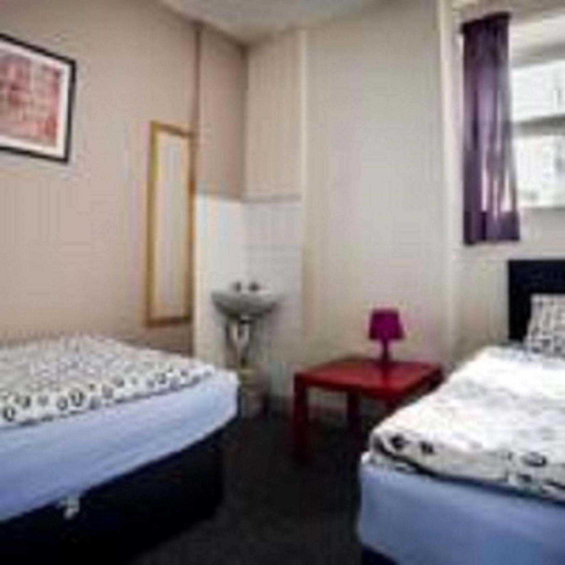 Russell Scott Backpackers - Sheffield Hostel Buitenkant foto