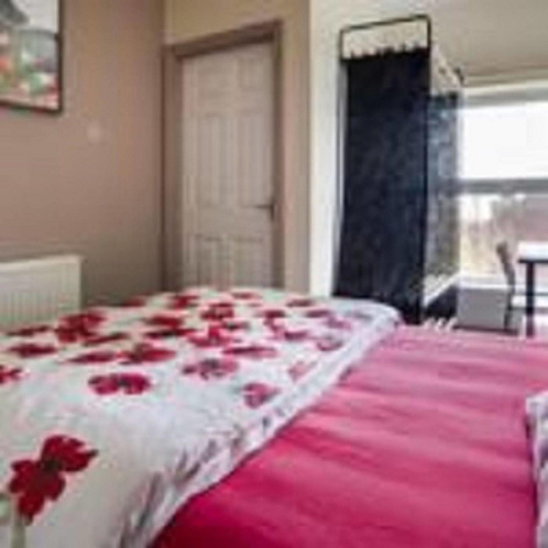 Russell Scott Backpackers - Sheffield Hostel Buitenkant foto