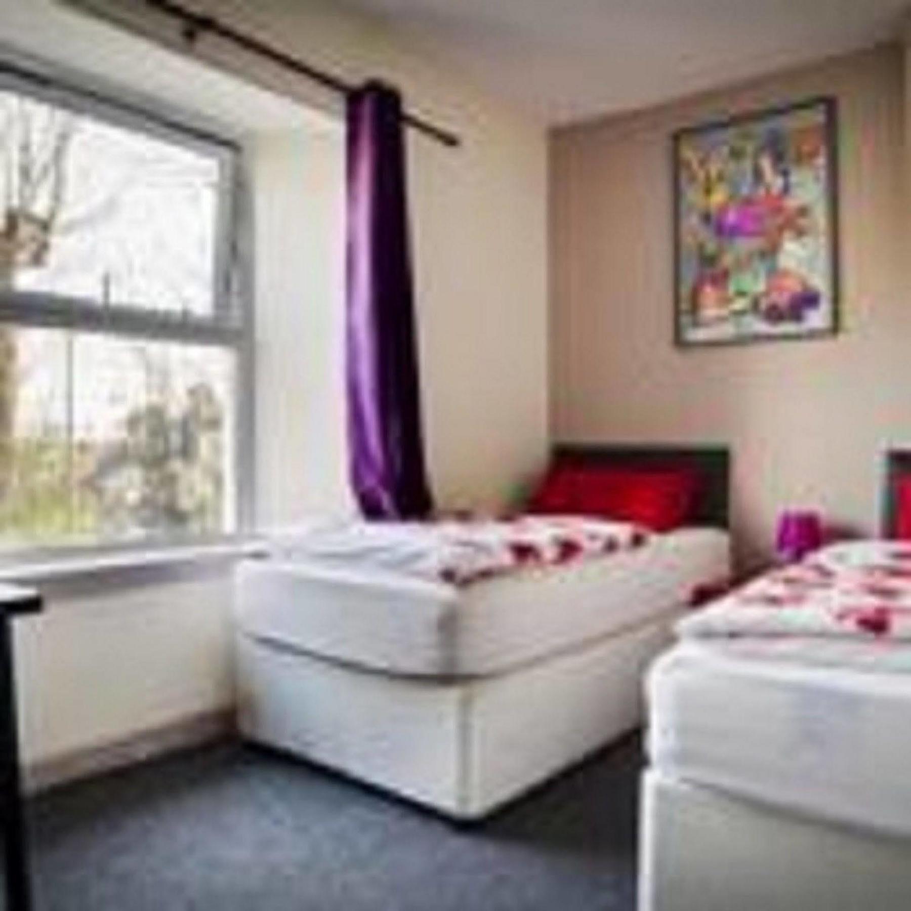 Russell Scott Backpackers - Sheffield Hostel Buitenkant foto