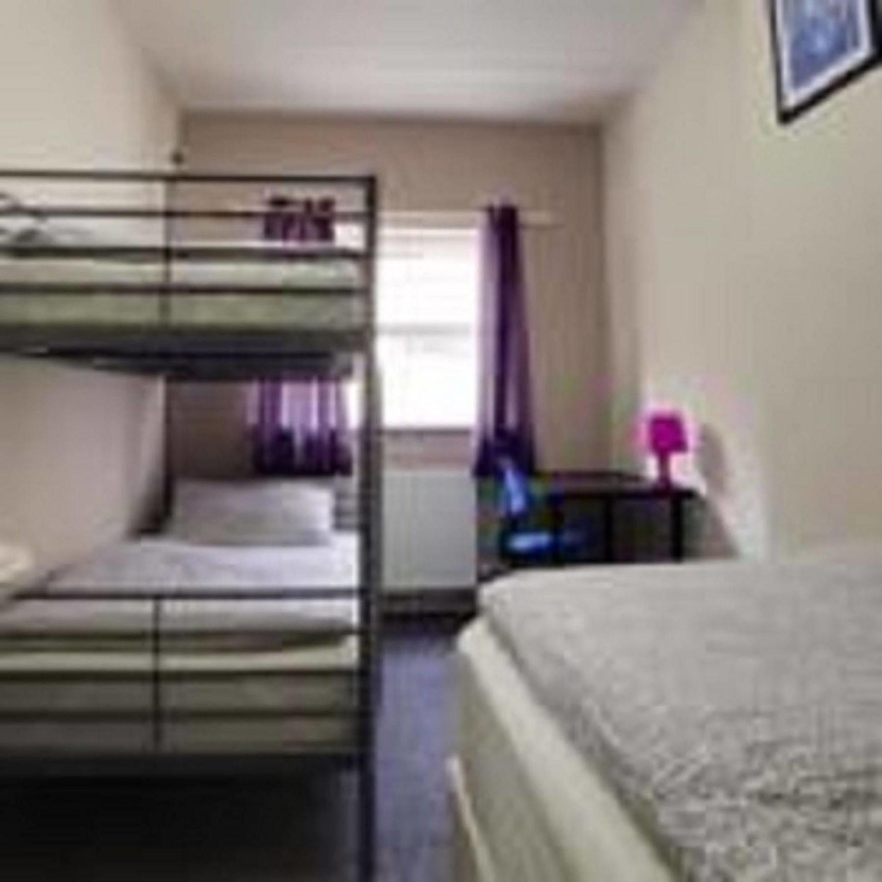Russell Scott Backpackers - Sheffield Hostel Buitenkant foto