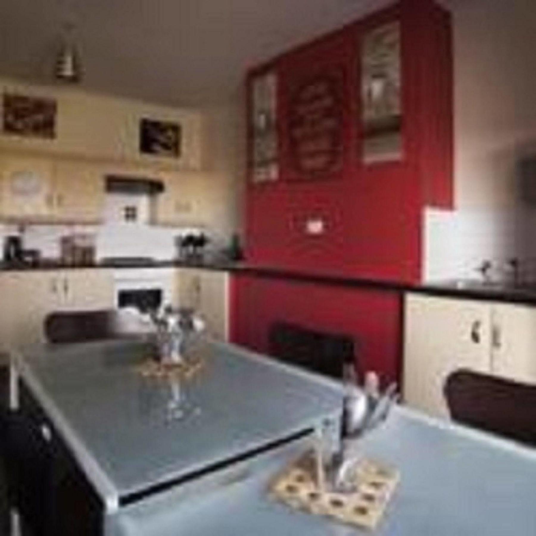 Russell Scott Backpackers - Sheffield Hostel Buitenkant foto
